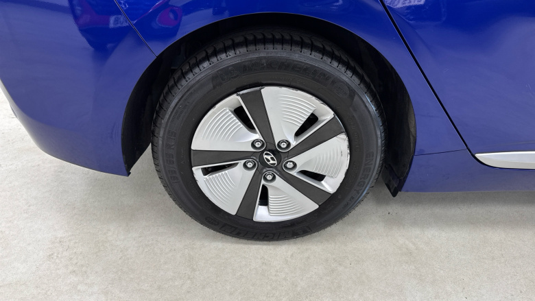 Hyundai IONIQ 1.6 GDi Hybrid SE Connect 5dr DCT Hybrid Hatchback